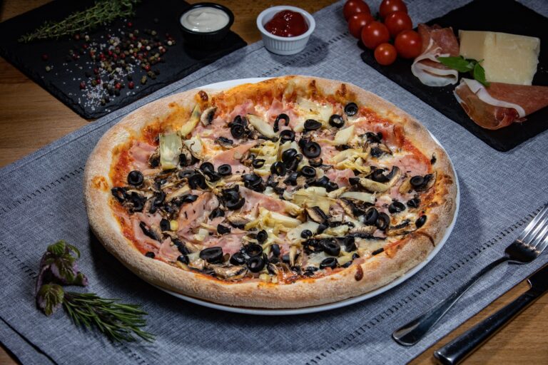 Pizza Capricciosa