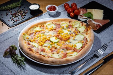 Pizza Cuptorul cu Lemne